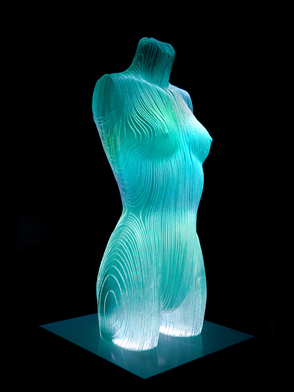 [裝置藝術]玻璃身體曲線唯美雕塑品
