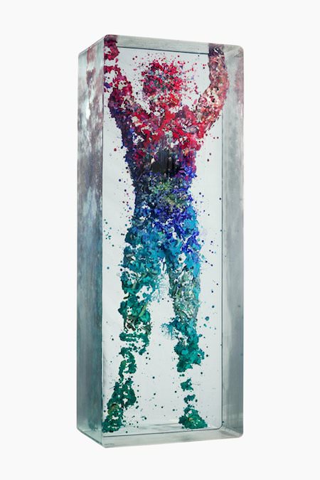 [視覺傳達]唯美舞者玻璃裝置藝術