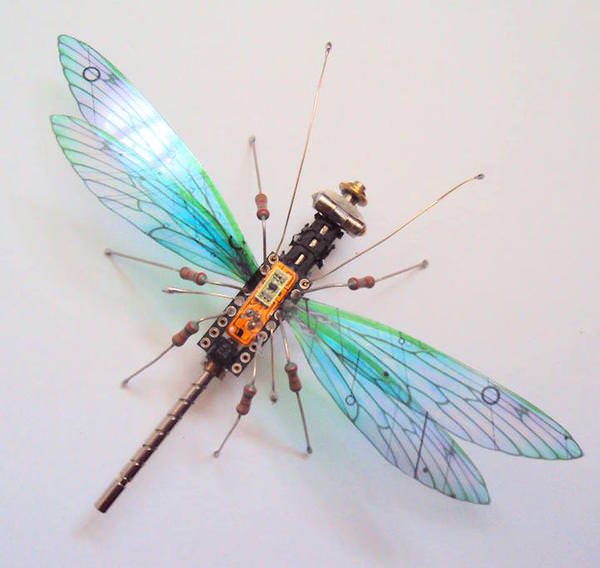 [文創工藝]電子零件設計「金屬昆蟲」