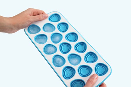 [產品設計]方便拿取的「矽膠製冰盒」