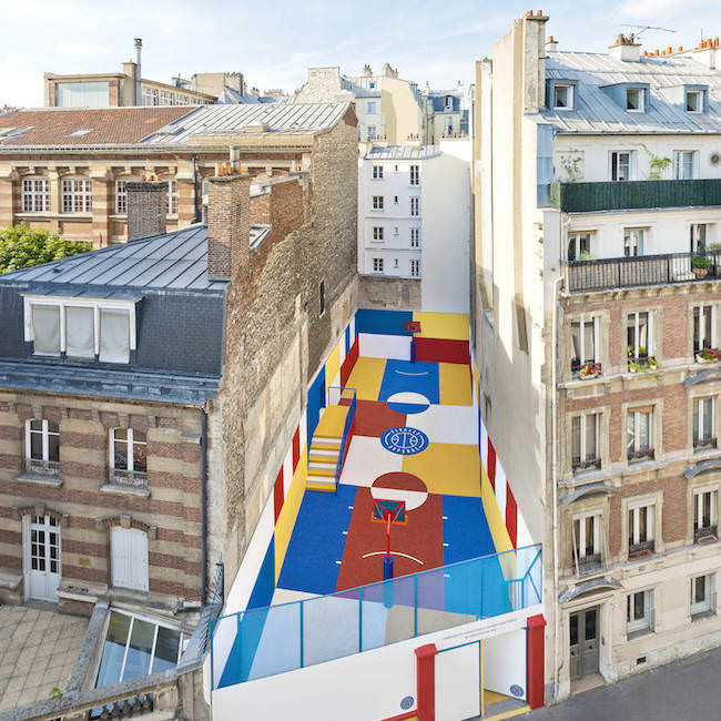 [建築設計]法國出品「回收橡膠環保籃球場」